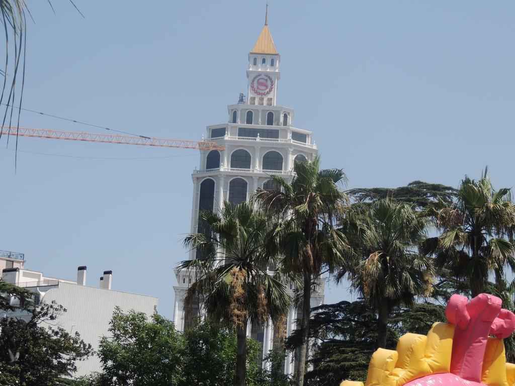 Apartment Haidar Abashidze Batumi Zewnętrze zdjęcie